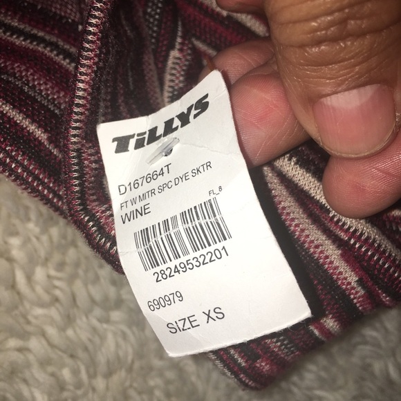 Full‎ Tilt skirt - Picture 6 of 6